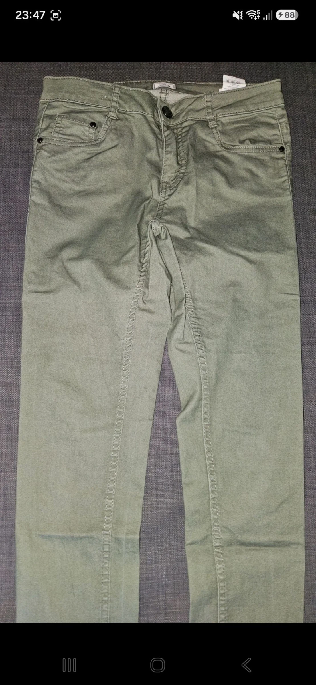 Jean femme taille 36 en très bon état